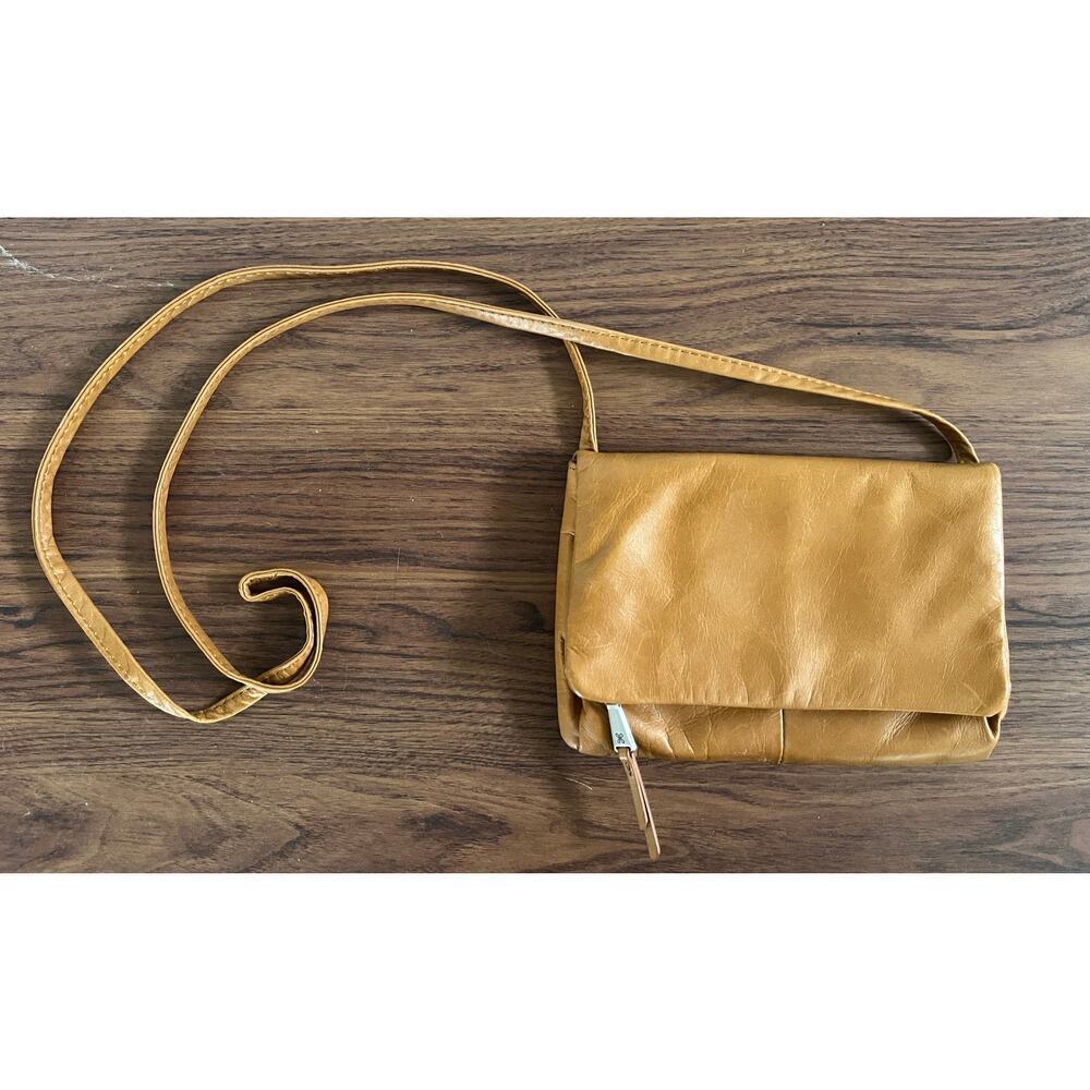 Hobo International Mari Crossbody Leather Purse Camel Tan Color Boho Western